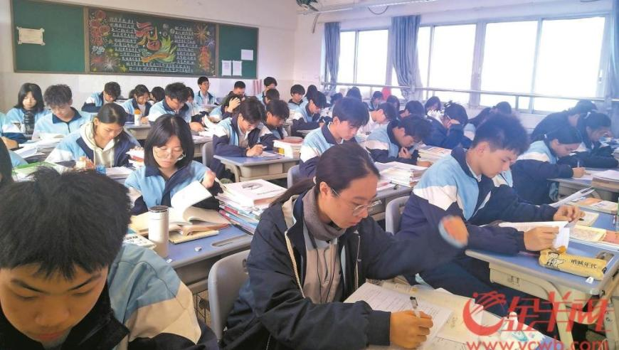 管家婆個(gè)人版免費(fèi)資料,桃色陷阱：交友軟件背后的秘密_創(chuàng)意版V10.93